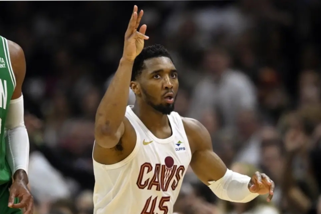 强硬的安德森是国足主帅最优解